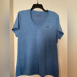 Blue Under Armour XL loose fit heat gear t-shirt